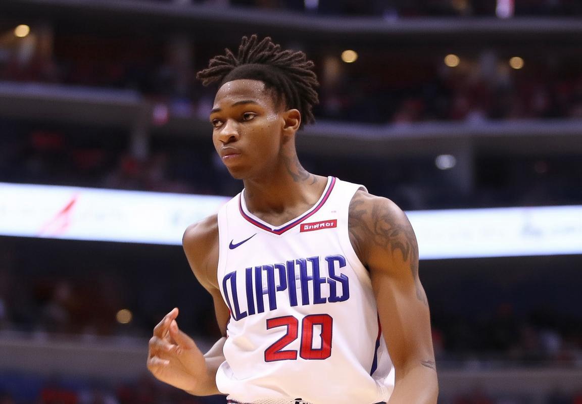 NBA自由市场：利拉德加盟开拓者，比尔加盟湖人，湖人队迎来新援